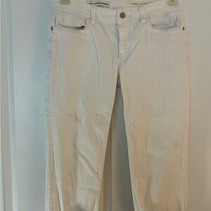 Elegant Women's Straight Leg Cream Jeans Capris